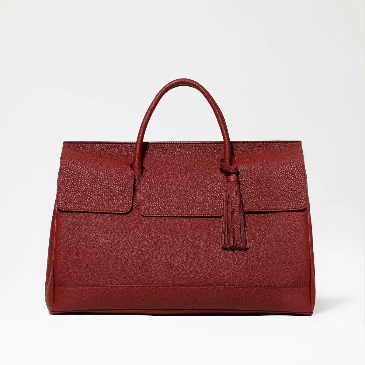 オストロ2 Mサイズの正面(ボルドー)