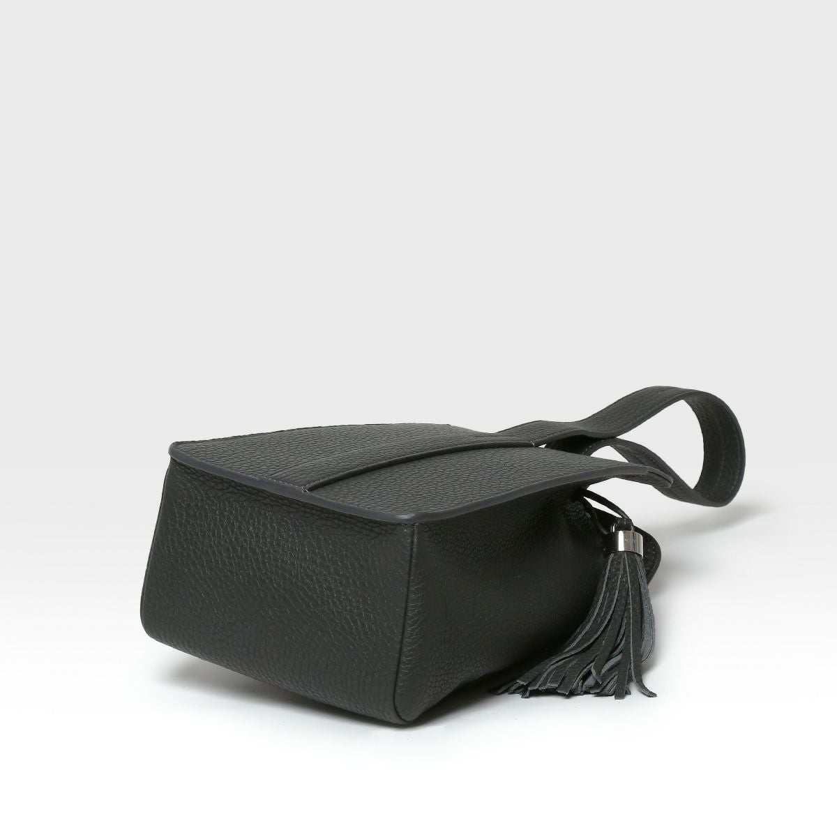 NUOVO ISETAN LIMITEDヌォーヴォ イセタン リミテッド | ACATE